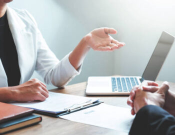 Ir-rappreżentanti tal-LESA fi ħdan il-GWU jiltaqgħu mal-Ministru Byron Camilleri