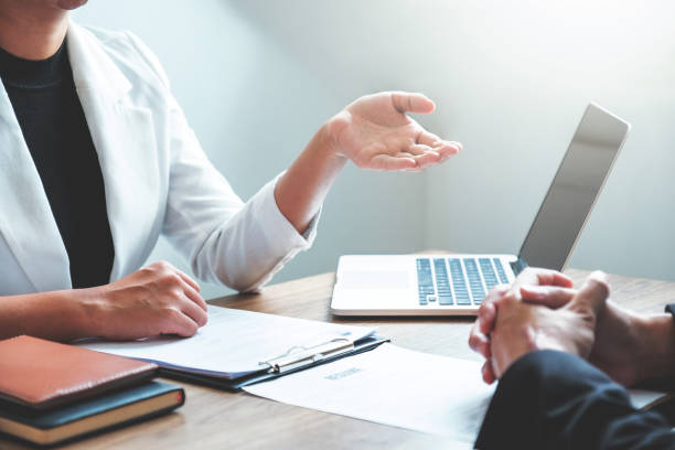 Ir-rappreżentanti tal-LESA fi ħdan il-GWU jiltaqgħu mal-Ministru Byron Camilleri