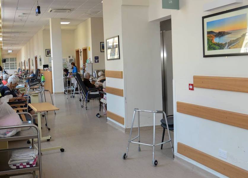 Il GWU è del parere che gli operatori privati ​​con condizioni di lavoro atipiche debbano ricevere l’In-Work Benefit