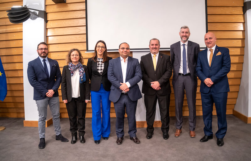 Għajnuna lill-ħaddiema u min iħaddem fl-Ewropa għal mobbiltà aktar faċli u ġusta