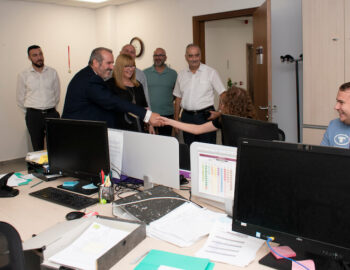 LA GWU VISITA I LAVORATORI BOV SULL’ISOLA