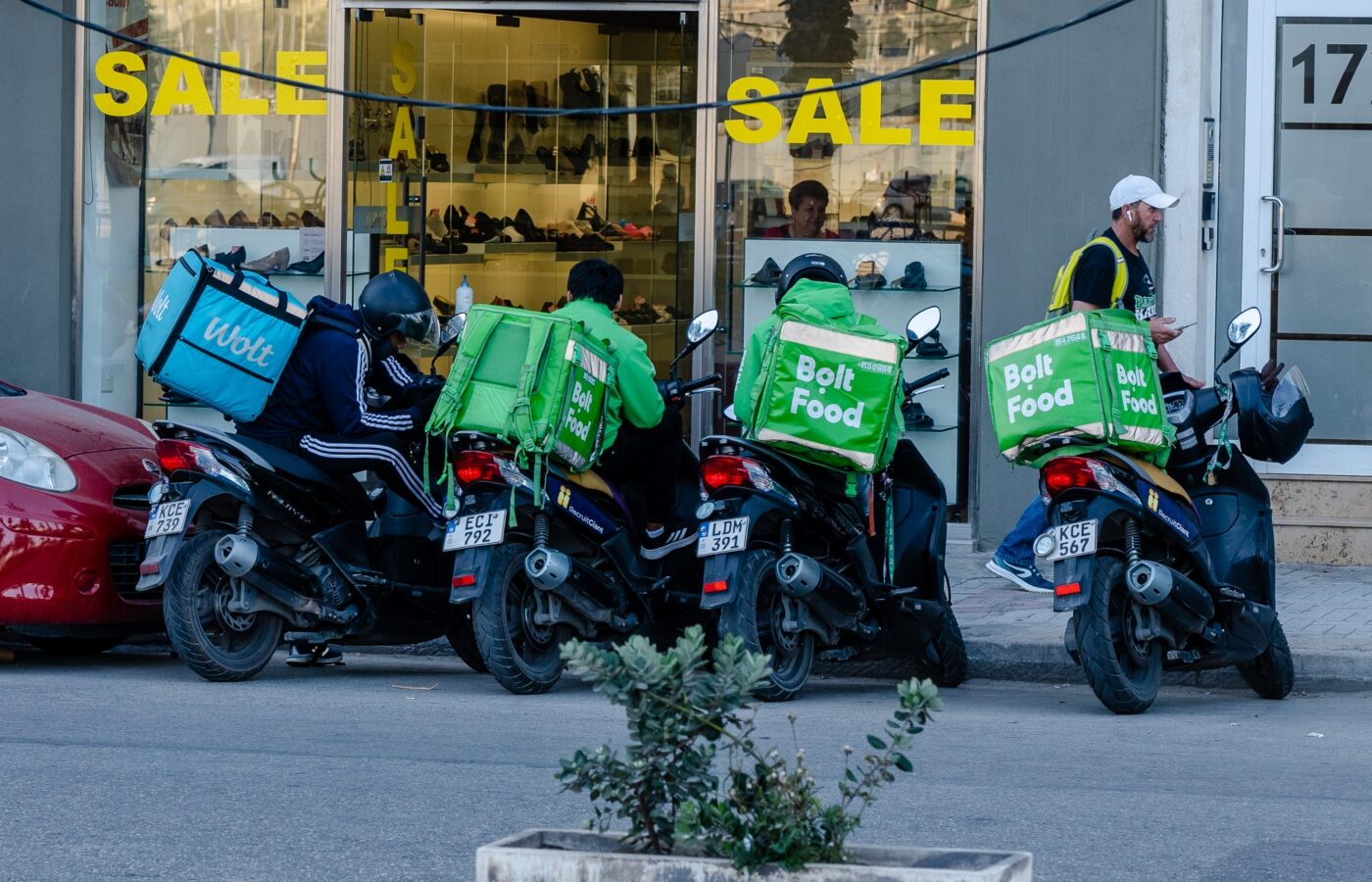 Rights for workers, not servitude to the smartphone app | Josef Bugeja