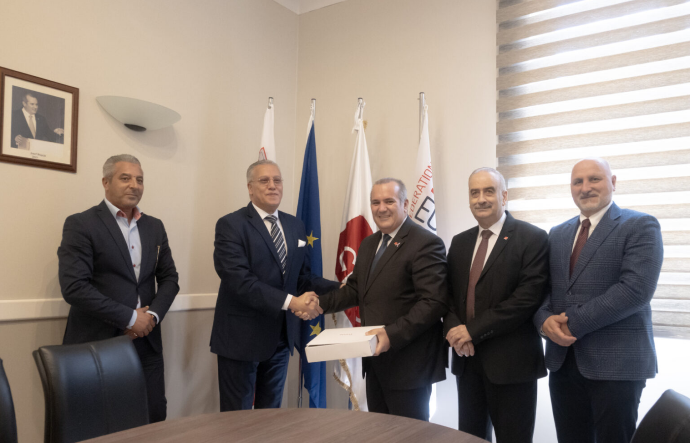 Il-GWU tiltaqa’ mal-Ambaxxatur Tuneżin Zouheir Bouras 