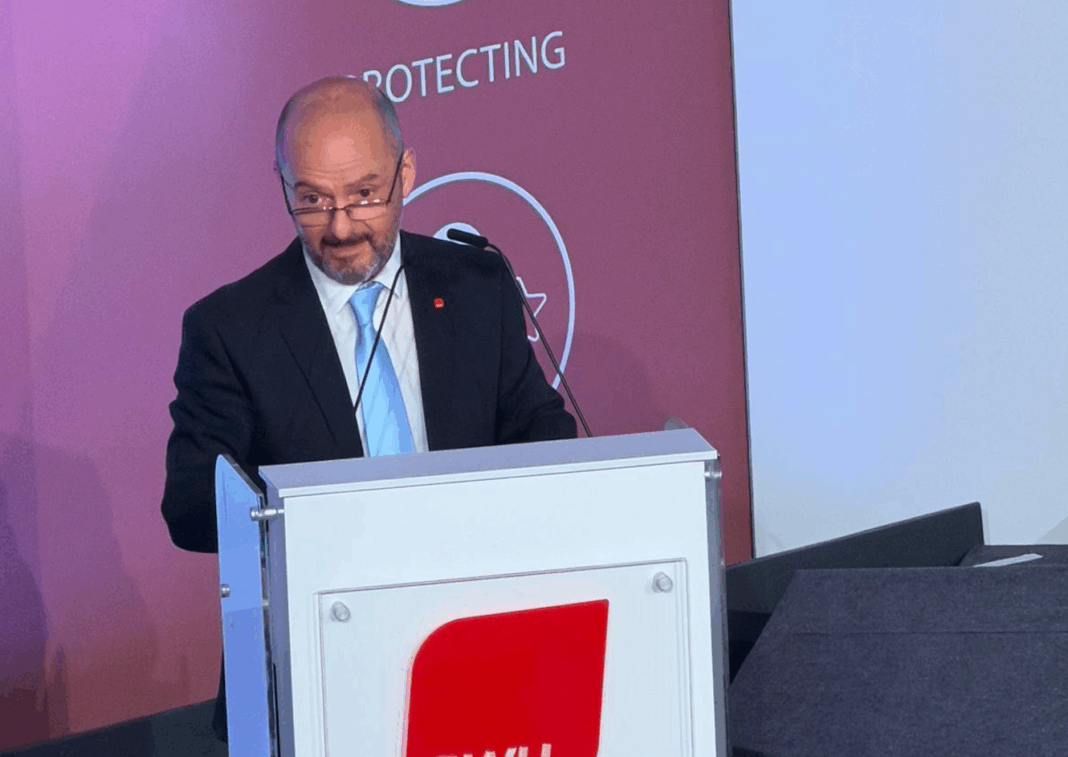 “Il-ħaddiema minn pajjiżi terzi għandhom ikunu protetti” – Kevin Abela